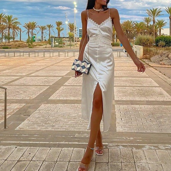 Zara | Dresses | Zara Blogger Favorite White Satin Embroidered Slip Midi  Dress Size Xl | Poshmark